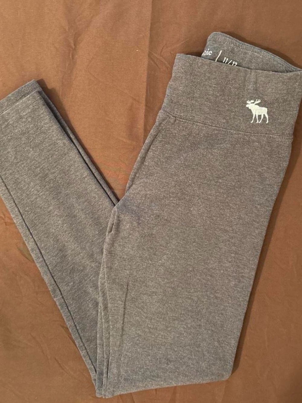 abercrombie kids Gray Heather Leggings with Moose Logo